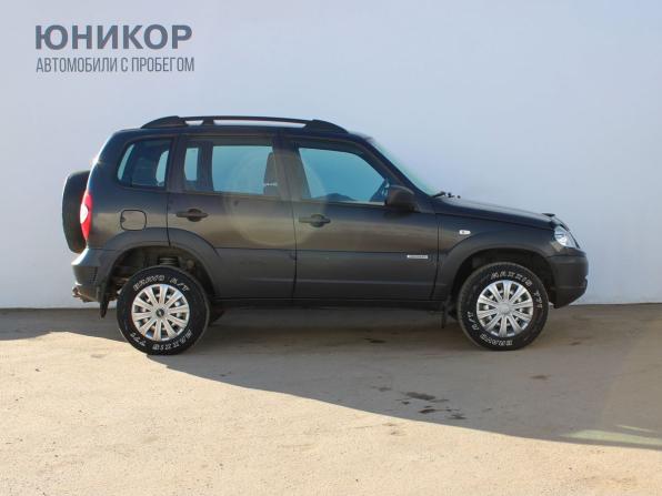 Chevrolet Niva I Рестайлинг с пробегом 2018 года, цена 709 000 рублей, 98338 км, внедорожник, Автокод Объявления