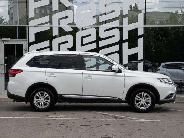 Mitsubishi Outlander III Рестайлинг 3 с пробегом 2020 года, цена 2 197 000 рублей, 115597 км, внедорожник, Автокод Объявления