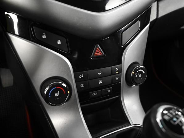 Chevrolet Cruze I с пробегом 2011 года, цена 855 000 рублей, 130252 км, седан, Автокод Объявления