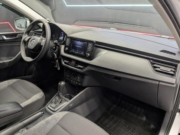 Skoda Rapid II с пробегом 2021 года, цена 1 230 000 рублей, 193342 км, лифтбек, Автокод Объявления