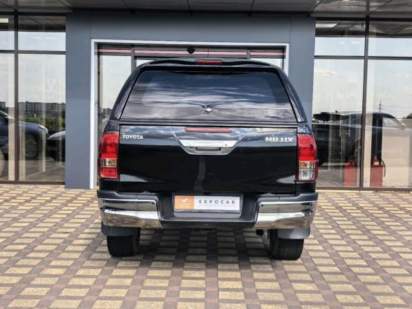 Toyota Hilux VIII с пробегом 2015 года, цена 2 879 000 рублей, 206000 км, offers.body_type.unknown, Автокод Объявления