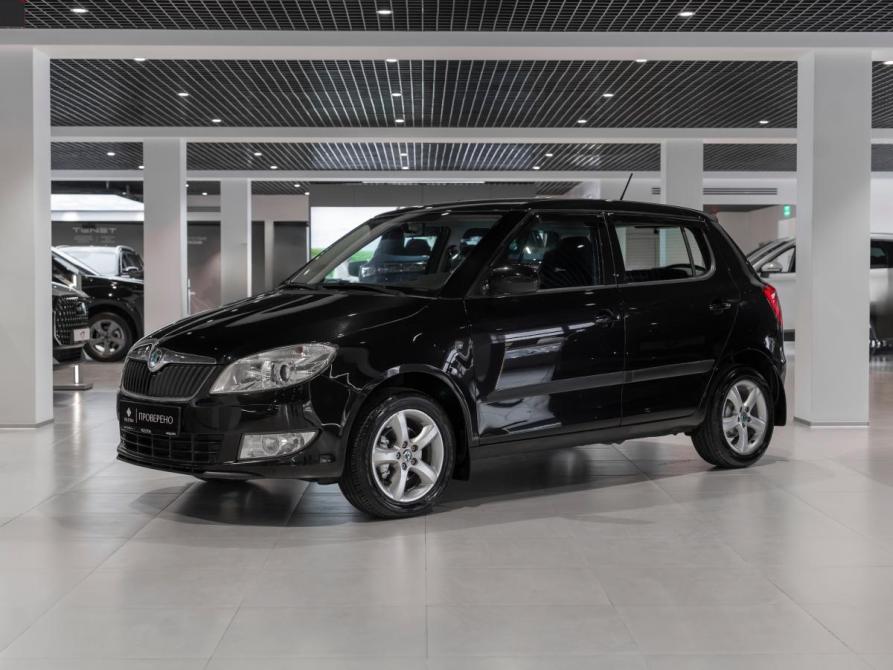 Skoda Fabia II Рестайлинг Москва  - изображение 1