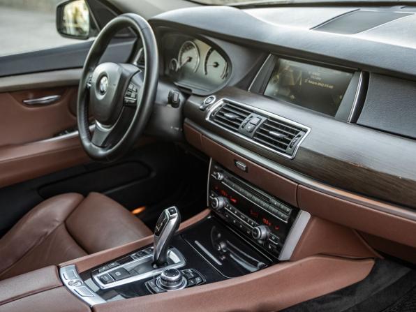 BMW 5 серии VI (F10/F11/F07) с пробегом 2012 года, цена 1 798 000 рублей, 257178 км, лифтбек, Автокод Объявления