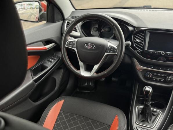 Lada (ВАЗ) Vesta I с пробегом 2021 года, цена 1 335 000 рублей, 53000 км, универсал, Автокод Объявления