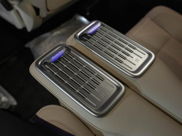 Новый Mercedes-Benz V-Класс III (W447) Рестайлинг 2 2026 года, цена 15 550 000 рублей, минивэн, Автокод Объявления