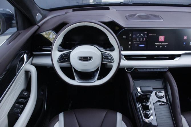 Geely Monjaro I с пробегом 2023 года, цена 2 995 000 рублей, 74302 км, внедорожник, Автокод Объявления