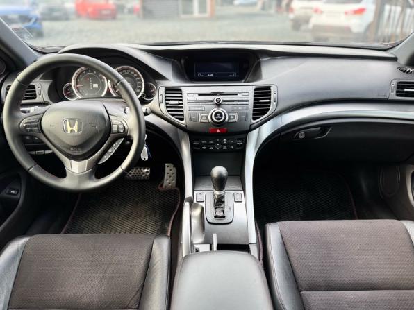 Honda Accord VIII Рестайлинг с пробегом 2012 года, цена 1 360 000 рублей, 181000 км, седан, Автокод Объявления