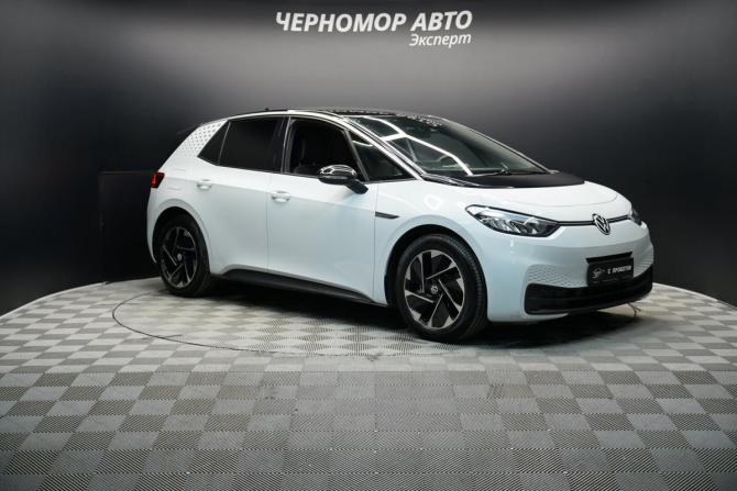 Volkswagen ID.3 I с пробегом 2022 года, цена 3 290 000 рублей, 40000 км, хэтчбек, Автокод Объявления