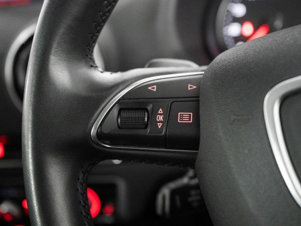 Audi A3 III (8V) с пробегом 2016 года, цена 1 450 000 рублей, 72426 км, хэтчбек, Автокод Объявления