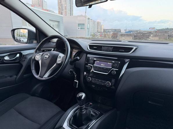 Nissan Qashqai II с пробегом 2017 года, цена 1 375 000 рублей, 106000 км, внедорожник, Автокод Объявления