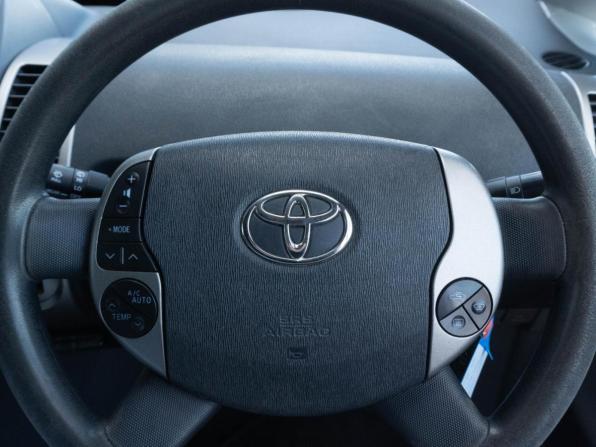Toyota Prius II Рестайлинг (XW20) с пробегом 2008 года, цена 799 000 рублей, 221890 км, лифтбек, Автокод Объявления