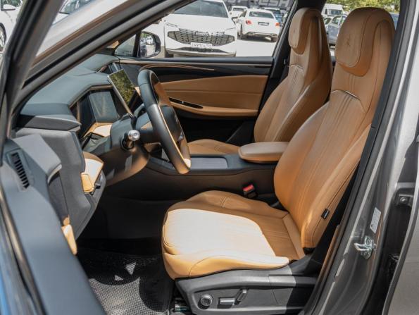 Geely Galaxy L7 с пробегом 2023 года, цена 3 150 000 рублей, 12689 км, внедорожник, Автокод Объявления