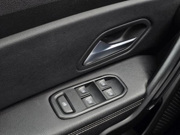 Renault Duster II с пробегом 2021 года, цена 2 115 000 рублей, 57091 км, внедорожник, Автокод Объявления