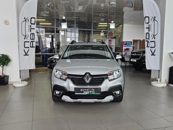 Renault Sandero II Рестайлинг с пробегом 2020 года, цена 1 295 000 рублей, 81000 км, хэтчбек, Автокод Объявления