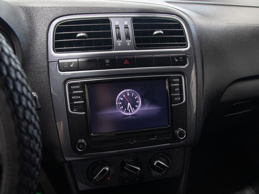 Volkswagen Polo V Рестайлинг Оренбург  - изображение 18