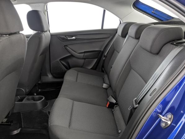 Volkswagen Polo VI с пробегом 2021 года, цена 1 580 000 рублей, 42329 км, лифтбек, Автокод Объявления
