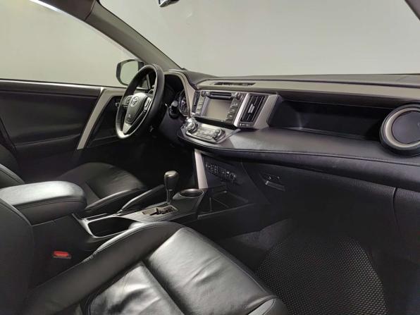 Toyota RAV4 IV (XA40) с пробегом 2013 года, цена 2 150 000 рублей, 124561 км, внедорожник, Автокод Объявления