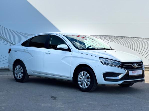 Lada (ВАЗ) Vesta I Рестайлинг (NG) с пробегом 2023 года, цена 1 370 000 рублей, 18998 км, седан, Автокод Объявления