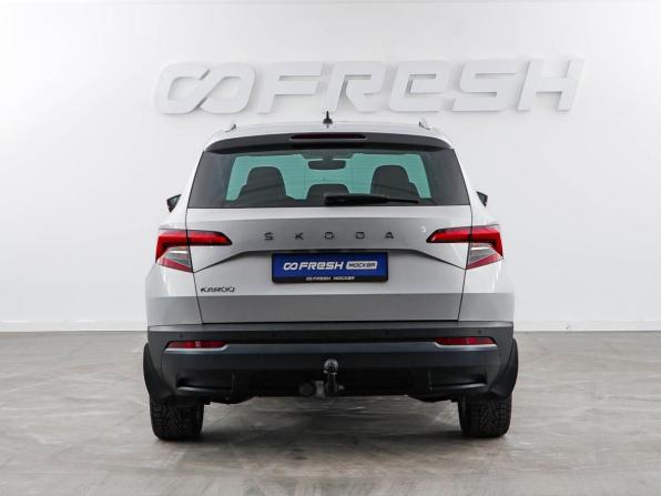 Skoda Karoq I с пробегом 2020 года, цена 2 299 046 рублей, 94640 км, внедорожник, Автокод Объявления