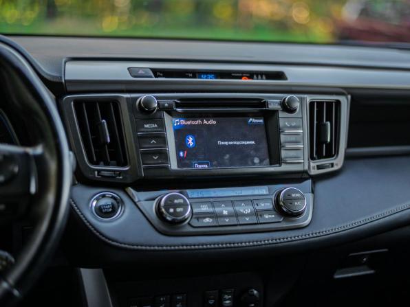 Toyota RAV4 IV (XA40) с пробегом 2013 года, цена 1 607 000 рублей, 155249 км, внедорожник, Автокод Объявления