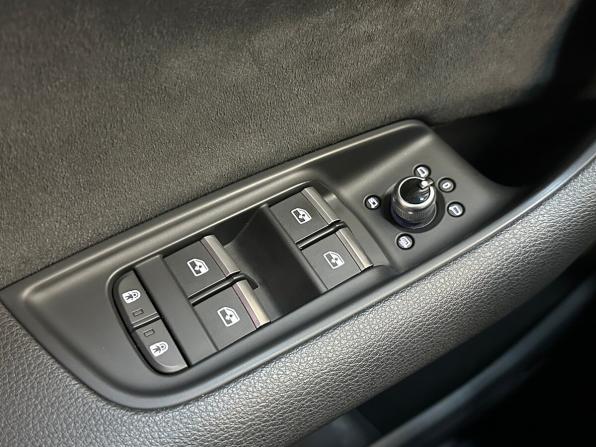 Audi Q7 II (4M) Рестайлинг с пробегом 2023 года, цена 6 765 000 рублей, 151864 км, внедорожник, Автокод Объявления