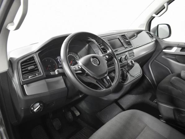 Volkswagen Caravelle T6 с пробегом 2018 года, цена 2 550 000 рублей, 221503 км, минивэн, Автокод Объявления