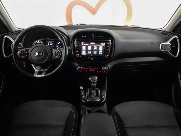 Kia Soul III с пробегом 2021 года, цена 2 277 000 рублей, 55631 км, хэтчбек, Автокод Объявления