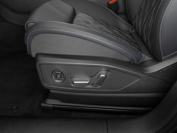 Audi Q5 III с пробегом 2026 года, цена 6 100 000 рублей, 11 км, внедорожник, Автокод Объявления
