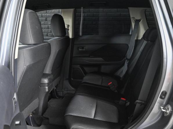 Mitsubishi Outlander III с пробегом 2012 года, цена 1 350 000 рублей, 192981 км, внедорожник, Автокод Объявления