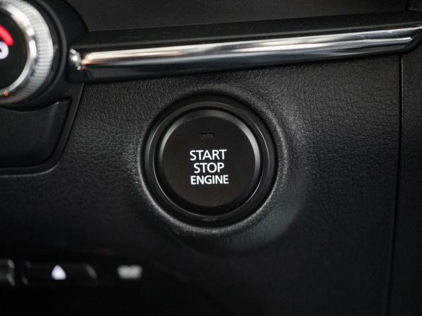 Mazda 3 IV (BP) с пробегом 2019 года, цена 1 690 500 рублей, 43118 км, седан, Автокод Объявления