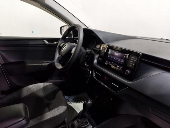 Skoda Rapid I Рестайлинг с пробегом 2020 года, цена 1 680 000 рублей, 36482 км, лифтбек, Автокод Объявления