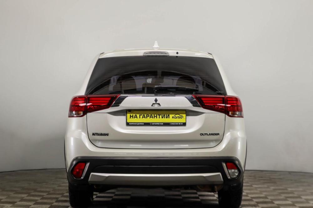 Mitsubishi Outlander III Рестайлинг 2 Пермь  - изображение 6