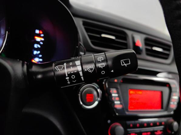 Kia Rio III с пробегом 2012 года, цена 828 000 рублей, 80000 км, хэтчбек, Автокод Объявления