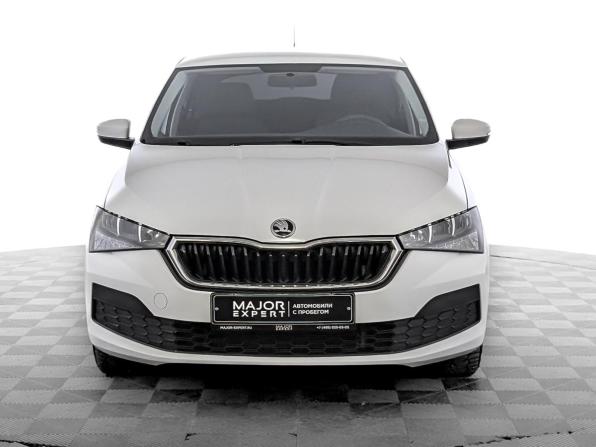 Skoda Rapid II с пробегом 2021 года, цена 1 715 000 рублей, 69993 км, лифтбек, Автокод Объявления
