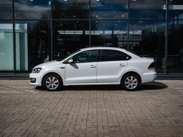 Volkswagen Polo V Рестайлинг с пробегом 2018 года, цена 1 320 000 рублей, 157321 км, седан, Автокод Объявления