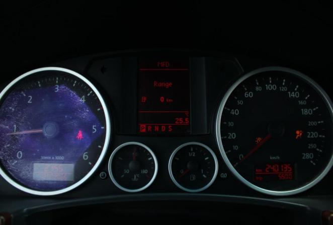 Volkswagen Touareg I Рестайлинг с пробегом 2008 года, цена 1 060 000 рублей, 239953 км, внедорожник, Автокод Объявления