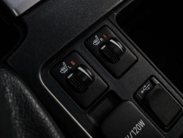 Toyota Land Cruiser Prado 150 Series Рестайлинг 1 с пробегом 2013 года, цена 2 980 000 рублей, 231916 км, внедорожник, Автокод Объявления
