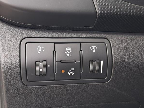 Hyundai Solaris I с пробегом 2013 года, цена 775 000 рублей, 156000 км, седан, Автокод Объявления