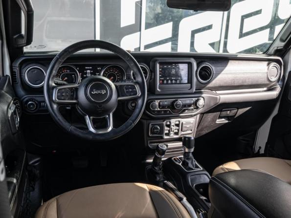 Jeep Wrangler III (JK) с пробегом 2017 года, цена 4 350 000 рублей, 62161 км, внедорожник, Автокод Объявления