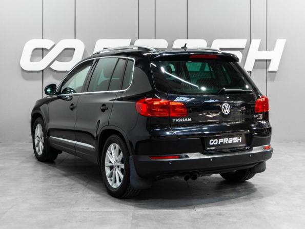 Volkswagen Tiguan I Рестайлинг с пробегом 2011 года, цена 1 299 000 рублей, 135387 км, внедорожник, Автокод Объявления
