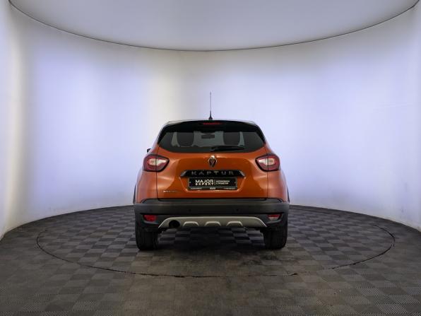 Renault Kaptur I с пробегом 2017 года, цена 1 155 000 рублей, 132229 км, внедорожник, Автокод Объявления