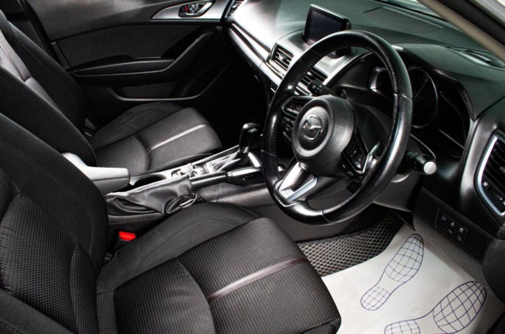 Mazda Axela III Рестайлинг Сургут  - изображение 10
