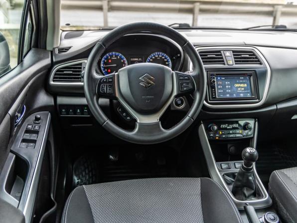 Suzuki SX4 II (S-Cross) с пробегом 2014 года, цена 1 048 000 рублей, 223726 км, хэтчбек, Автокод Объявления