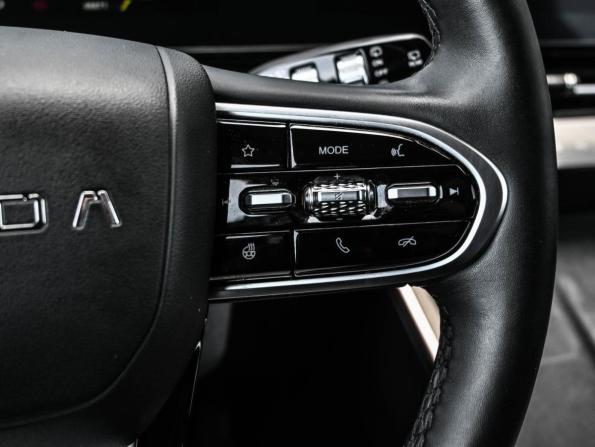 Omoda C5 I с пробегом 2024 года, цена 1 849 000 рублей, 48871 км, внедорожник, Автокод Объявления