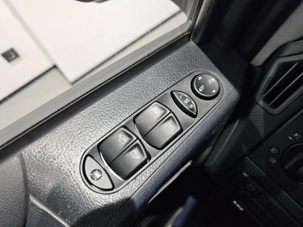 Mercedes-Benz Viano I (W639) Рестайлинг с пробегом 2011 года, цена 1 849 000 рублей, 295480 км, минивэн, Автокод Объявления