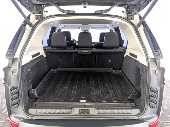 Land Rover Discovery V с пробегом 2017 года, цена 3 590 000 рублей, 145371 км, внедорожник, Автокод Объявления
