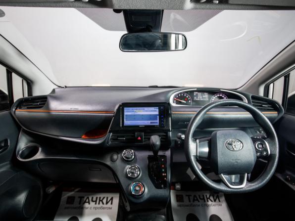 Toyota Sienta II с пробегом 2016 года, цена 1 410 000 рублей, 64704 км, компактвэн, Автокод Объявления