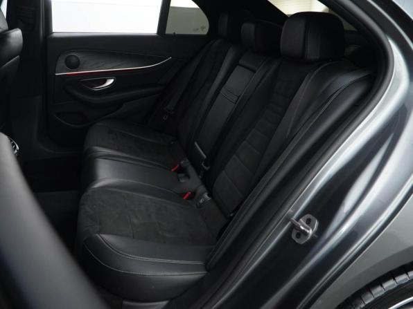 Mercedes-Benz E-Класс V (W213 S213 C238) Рестайлинг с пробегом 2021 года, цена 3 850 000 рублей, 113301 км, седан, Автокод Объявления