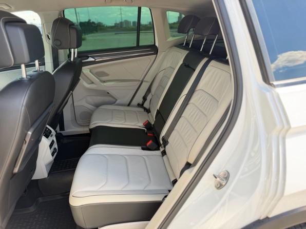 Volkswagen Tiguan II с пробегом 2019 года, цена 2 990 000 рублей, 132035 км, внедорожник, Автокод Объявления