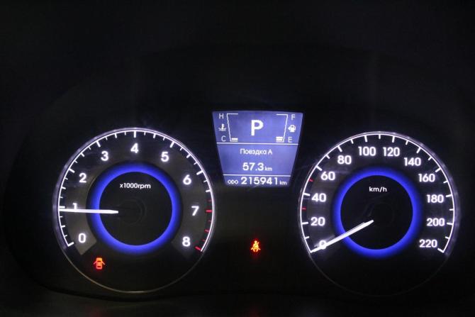 Hyundai Solaris I с пробегом 2013 года, цена 760 000 рублей, 215930 км, седан, Автокод Объявления